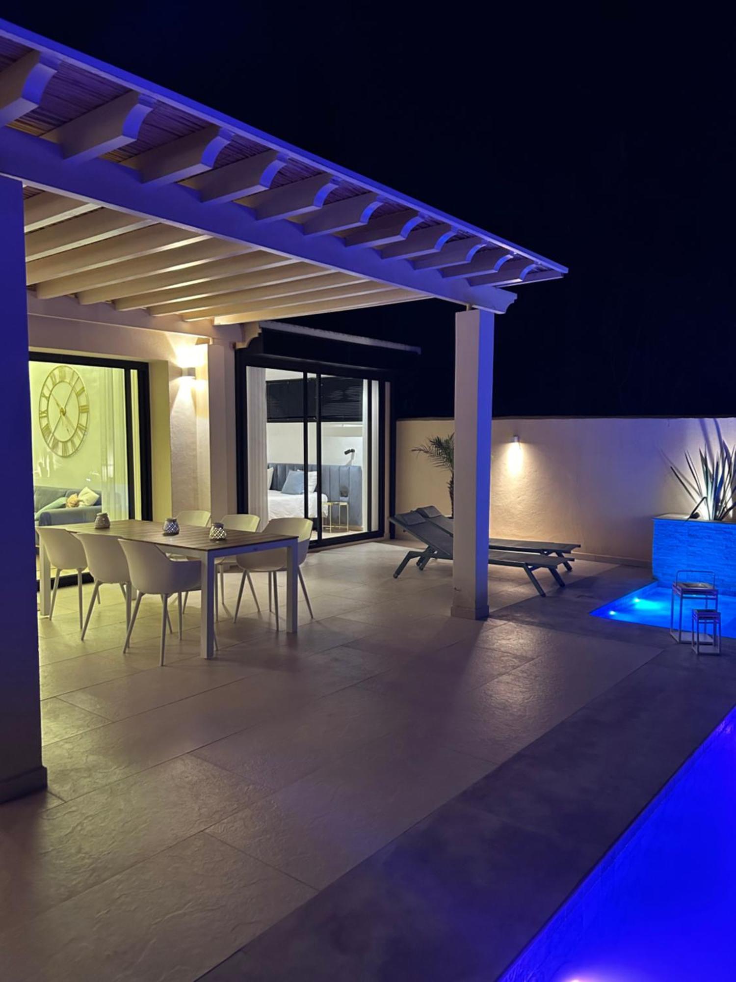 Villa Nawal Et Sa Piscine Chauffee Sans Vis-A-Vis Агадир Экстерьер фото